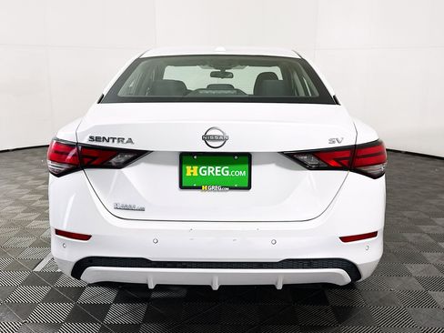 Used 2024 Nissan Sentra SV image 8