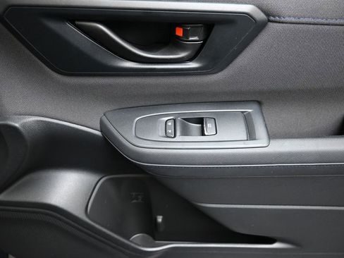 Certified 2025 Subaru Forester Premium AWD/4WD image 11