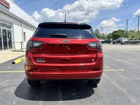 Used 2024 Jeep Compass Limited w/ High Altitude Package image 7