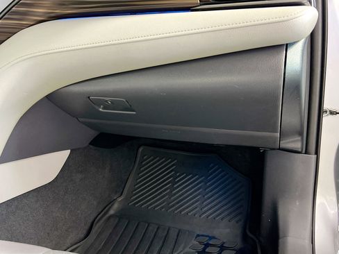 Used 2019 Toyota Camry XLE w/ Driver Assist Package image 35