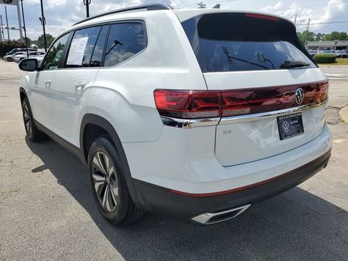 Certified 2025 Volkswagen Atlas SE AWD/4WD image 6