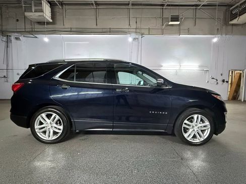 Used 2021 Chevrolet Equinox Premier AWD/4WD image 7