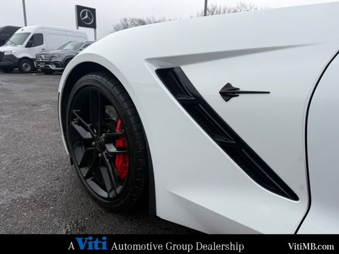 Used 2016 Chevrolet Corvette Stingray Coupe w/ 2LT Preferred Equipment Group image 16