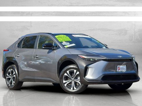 Certified 2023 Toyota bZ4X AWD w/ Weather Package image 2