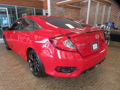 Used 2020 Honda Civic Sport image 6