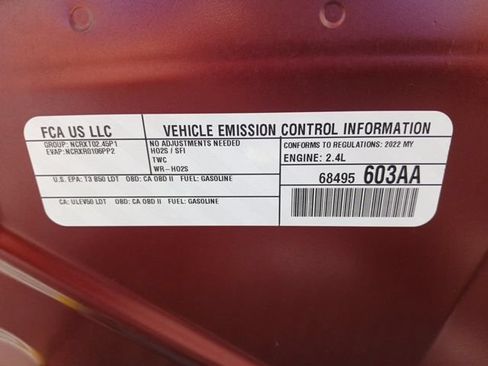 Used 2022 Jeep Compass Latitude FWD image 46