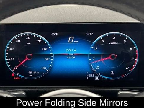 Used 2022 Mercedes-Benz GLB 250 image 11