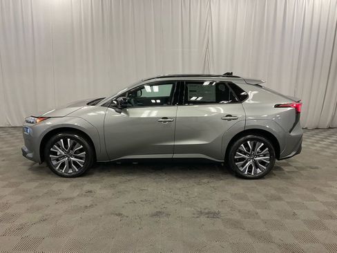 New 2026 Subaru Solterra image 7