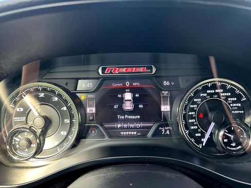 Used 2020 RAM 1500 Rebel image 18