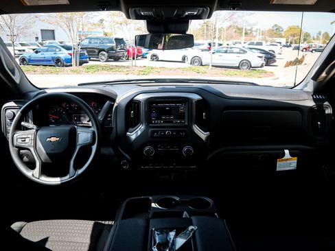 Used 2026 Chevrolet Silverado 1500 Custom image 27