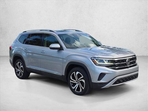 Used 2021 Volkswagen Atlas SEL Premium AWD/4WD image 3