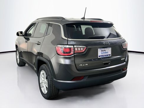 Used 2022 Jeep Compass Latitude AWD/4WD image 7