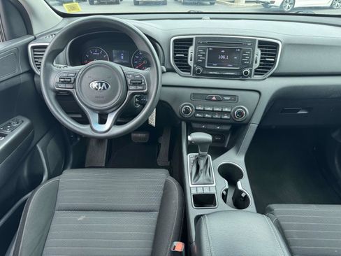 Used 2017 Kia Sportage LX w/ LX Popular Package AWD/4WD image 10