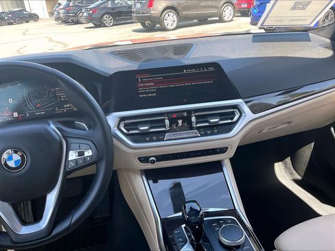Used 2019 BMW 330i Sedan w/ Convenience Package image 8