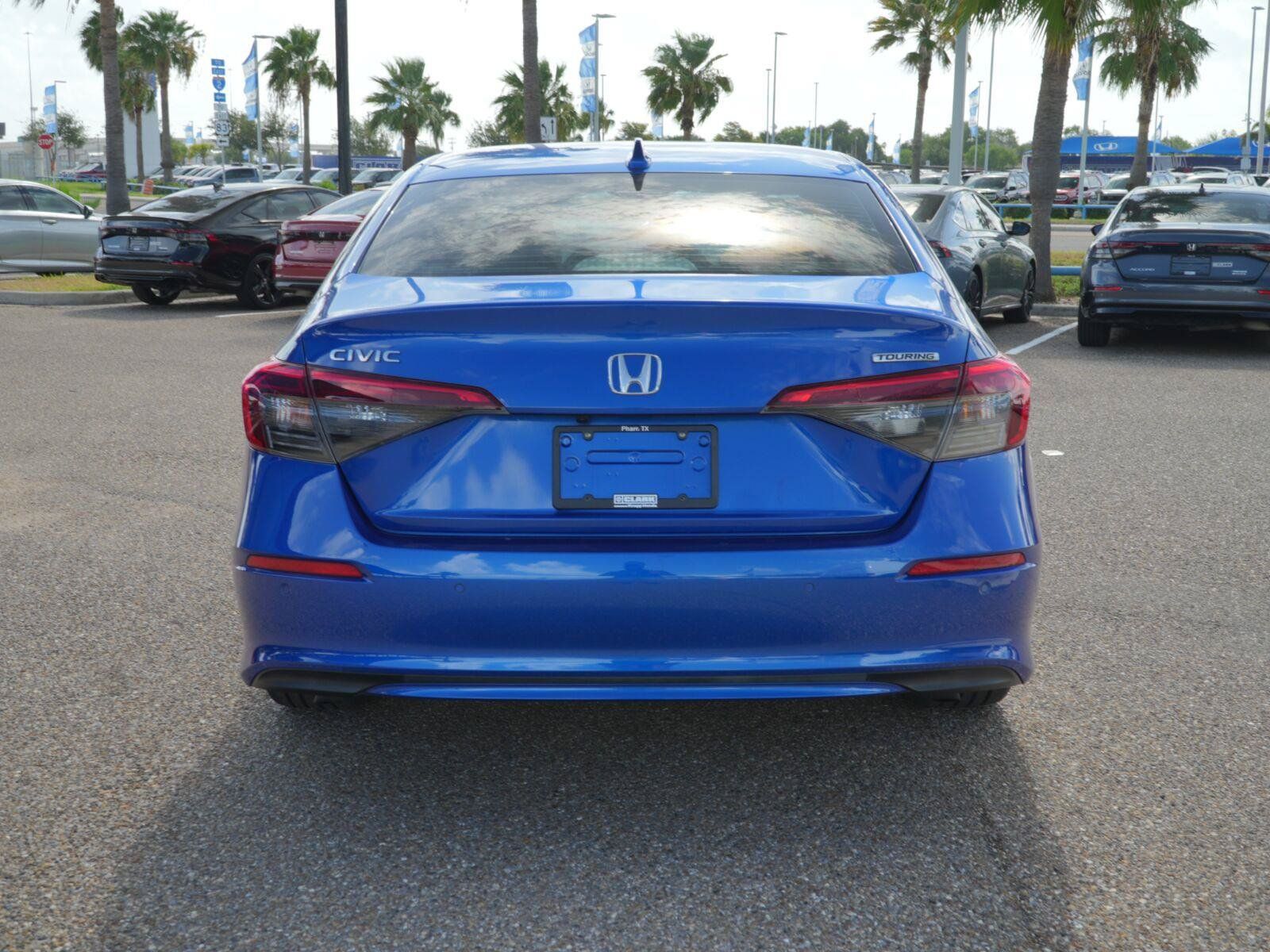 Used 2023 Honda Civic Touring image 11