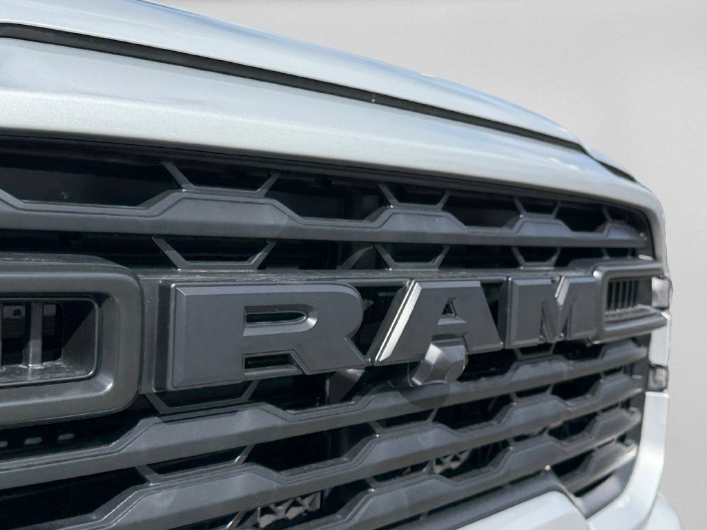 Used 2026 RAM 2500 Tradesman AWD/4WD image 32