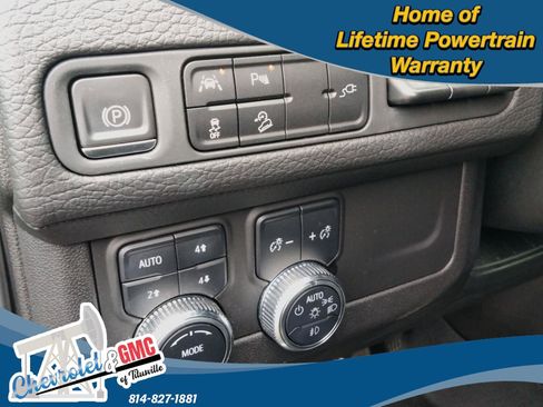 Used 2021 GMC Yukon Denali image 18