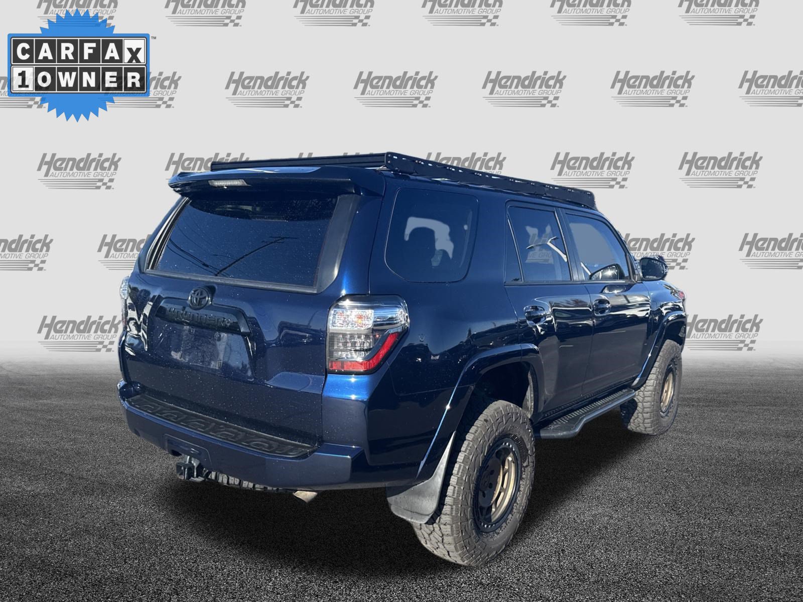 Used 2021 Toyota 4Runner Venture w/ Moonroof Package AWD/4WD image 10