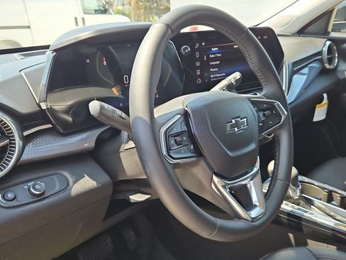 Used 2026 Chevrolet Trax ACTIV w/ Driver Confidence Package FWD image 11