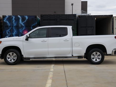 Used 2024 Chevrolet Silverado 1500 LT w/ Protection Package RWD image 4