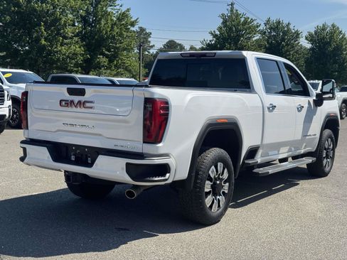 Used 2024 GMC Sierra 2500 Denali w/ Denali Reserve Package AWD/4WD image 6
