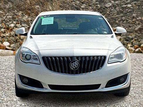 Used 2015 Buick Regal AWD image 3