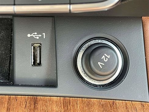 Used 2023 Audi Q5 2.0T Premium Plus w/ Premium Plus Package image 23