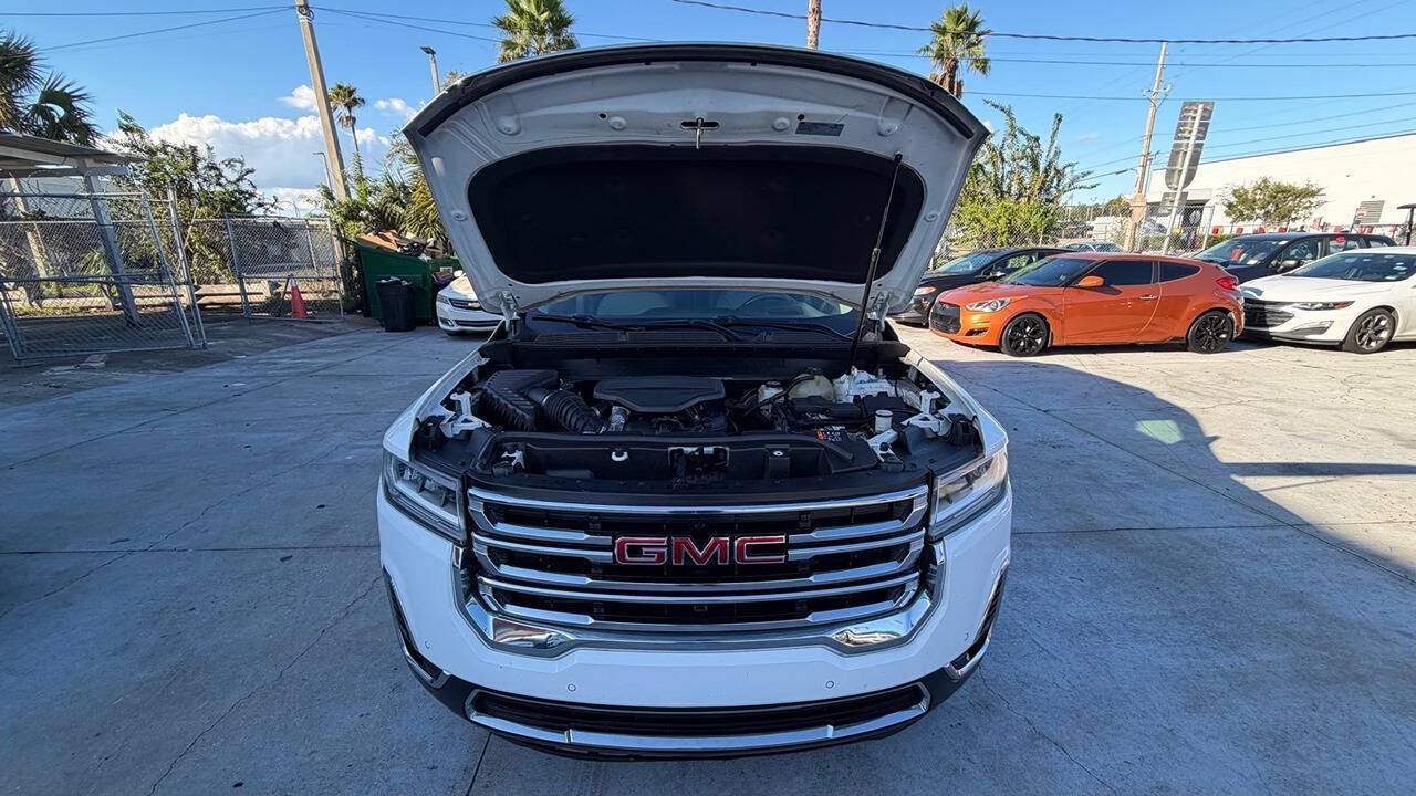 Used 2020 GMC Acadia SLT w/ Driver Alert Package II FWD image 2