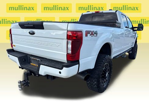 Used 2022 Ford F250 XLT w/ XLT Premium Package AWD/4WD image 4