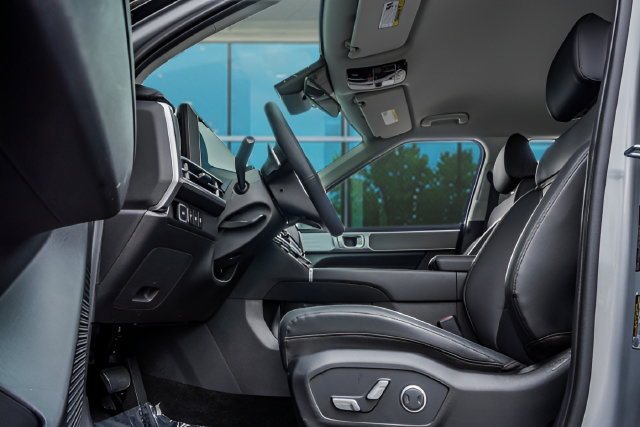 Certified 2026 Hyundai Santa Fe SEL FWD image 37