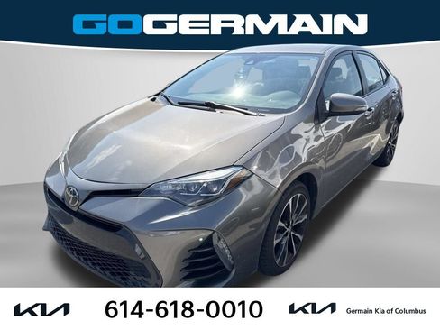 Used 2017 Toyota Corolla SE FWD image 1