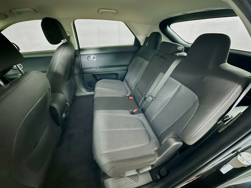 Used 2022 Hyundai Ioniq 5 SE image 27