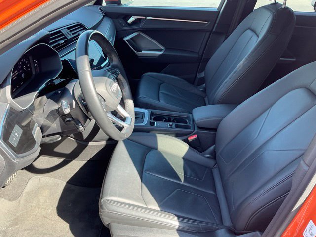 Used 2023 Audi Q3 2.0T Premium AWD/4WD image 9
