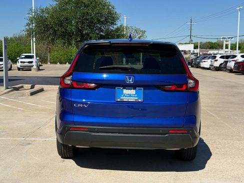 Used 2024 Honda CR-V EX-L image 4