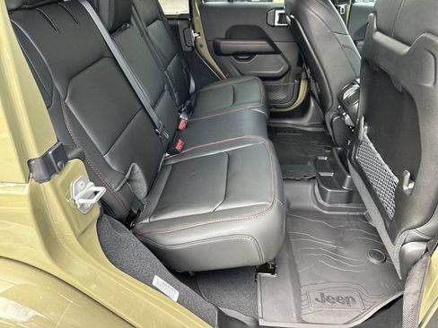 New 2026 Jeep Wrangler Unlimited Rubicon AWD/4WD image 15