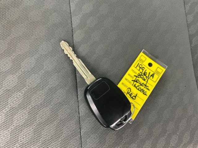 Used 2021 Toyota Tacoma SR AWD/4WD image 21