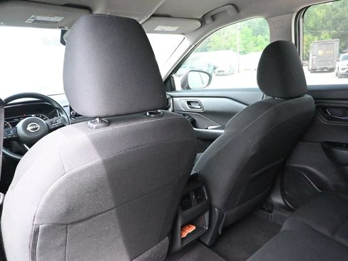 Used 2024 Nissan Rogue S AWD/4WD image 20