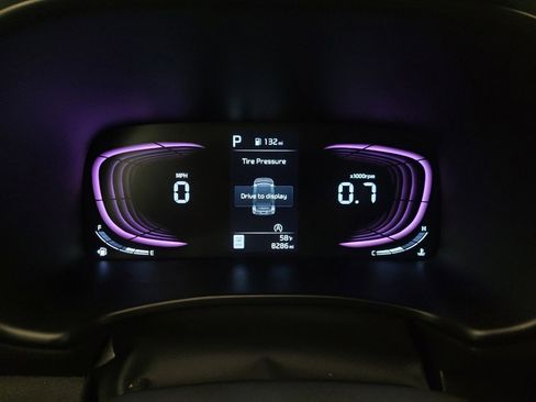 Used 2025 Kia Soul LX image 23