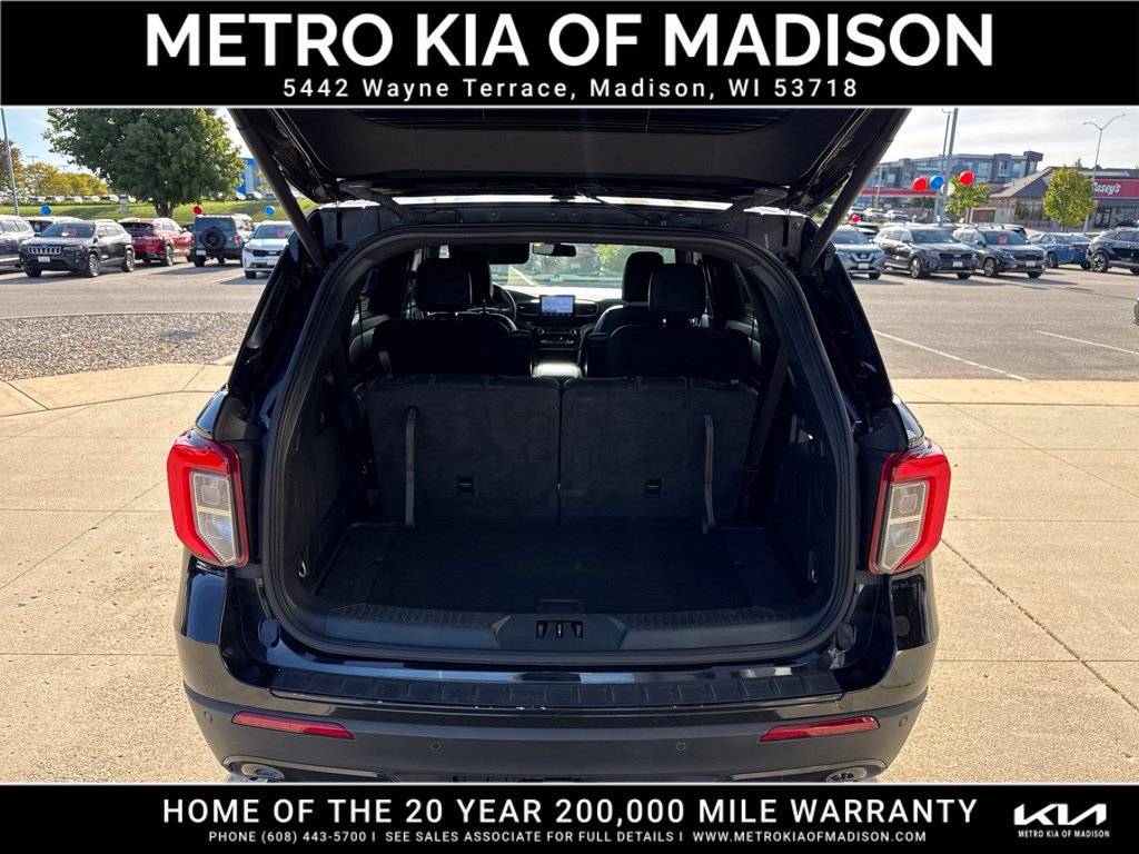 Used 2023 Ford Explorer ST-Line w/ Class IV Trailer Tow Package AWD/4WD image 38