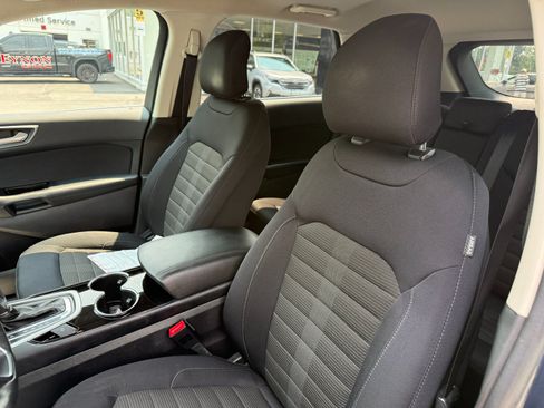 Used 2018 Ford Edge SEL AWD/4WD image 14
