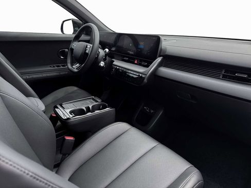 New 2025 Hyundai Ioniq 5 XRT image 15