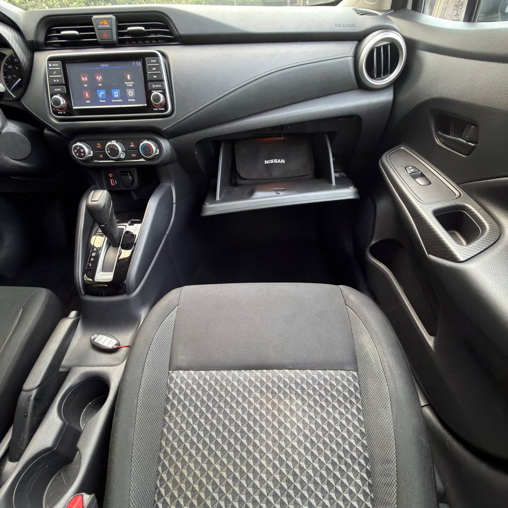 Used 2020 Nissan Versa S FWD image 27