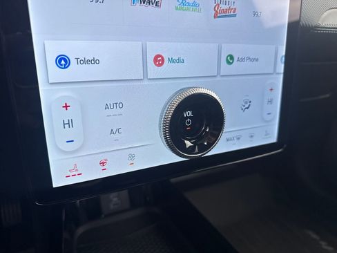 Used 2024 Ford Mustang Mach-E Premium image 34