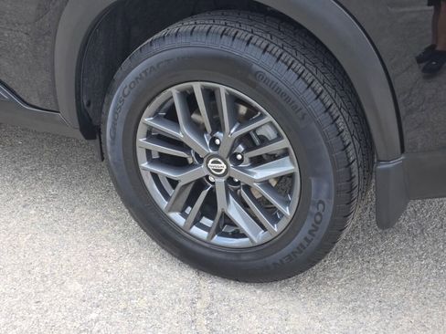 Used 2021 Nissan Rogue S FWD image 14