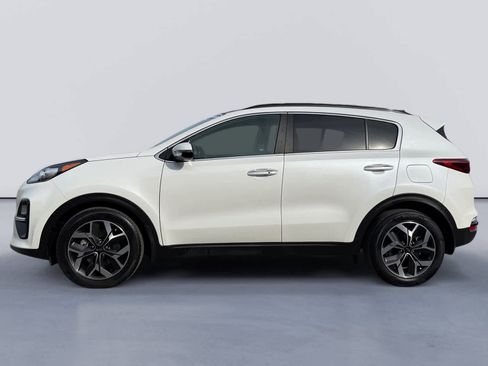 Used 2022 Kia Sportage EX w/ EX Technology Package image 6