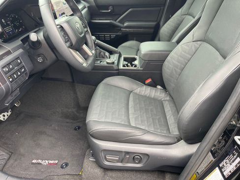 Used 2025 Toyota 4Runner TRD Sport Premium RWD image 10