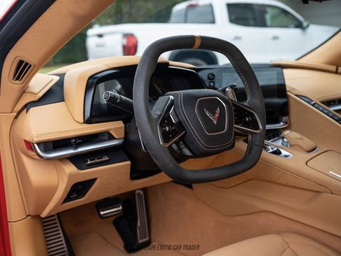 Used 2023 Chevrolet Corvette Stingray Premium Conv w/ Z51 Performance Package RWD image 25
