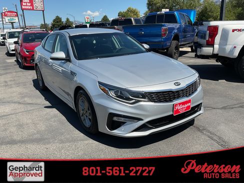 Used 2019 Kia Optima LX FWD image 1