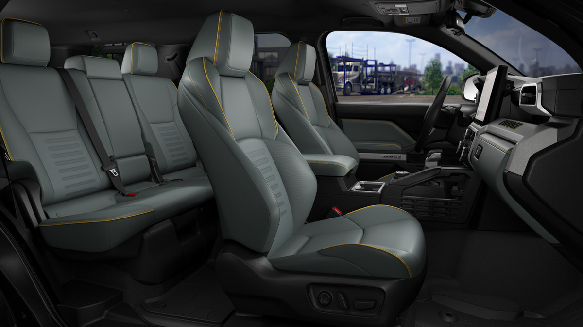 New 2026 Toyota 4Runner Trailhunter AWD/4WD image 20