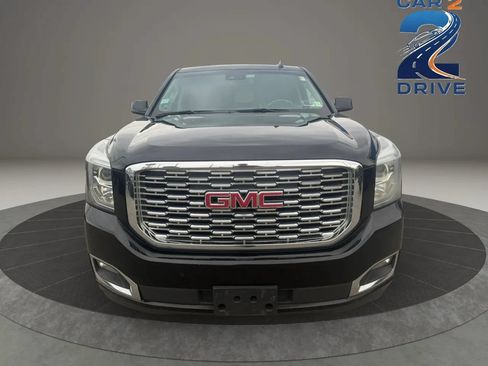 Used 2020 GMC Yukon XL Denali AWD/4WD image 3